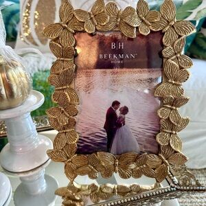 NEW! Butterfly 🦋 Gold Frame